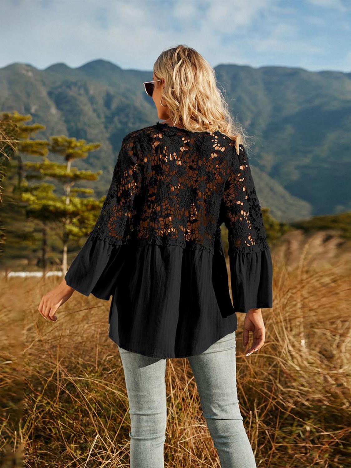 Spliced Lace Buttoned Blouse